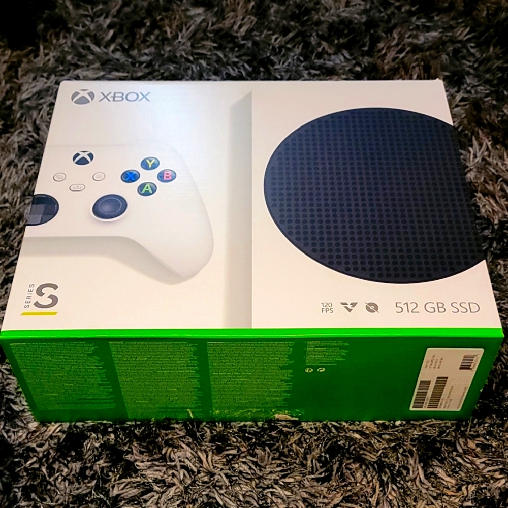 BNIB! XBOX S series 512GB SSD